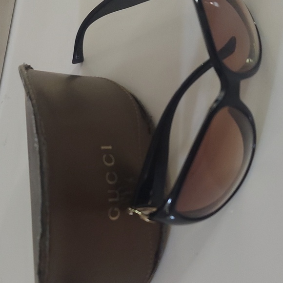 Gucci Authentic oversized horsebit sunglasses with case - Picture 10 of 10